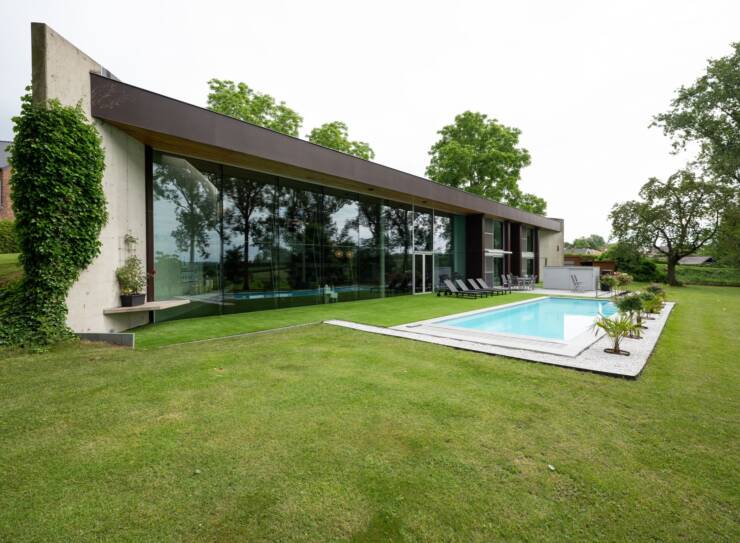 294032976 4636711496432610 1380624586236321600 N